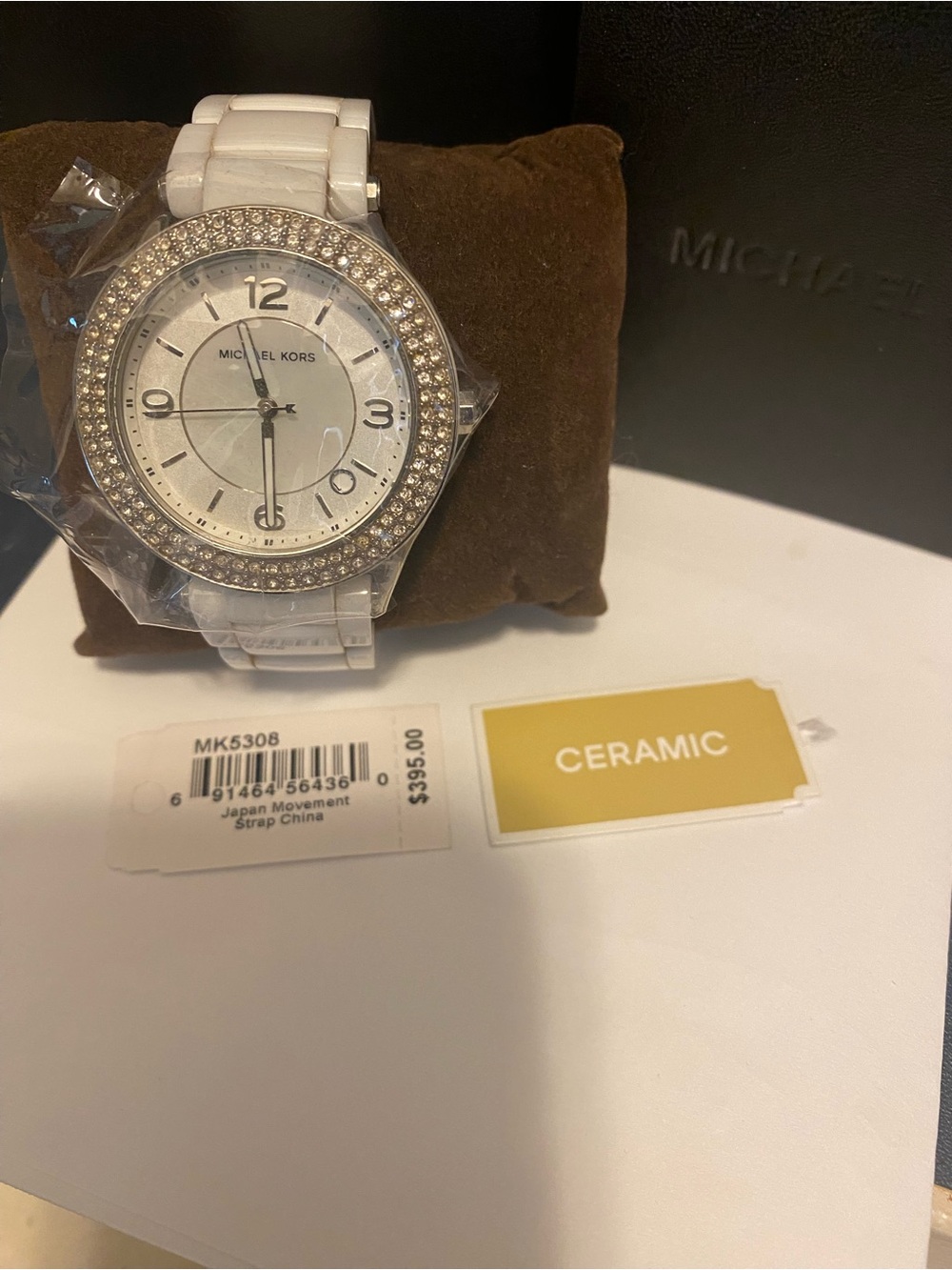 Michael Kors White Ceramic Crystal-Embellished Round Watch - Picture 4 of 6